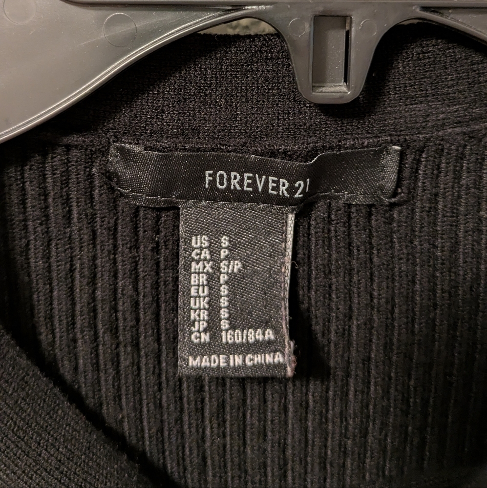 Forever 21  Knit Sweater With Neck Tie - Picture 4 of 4